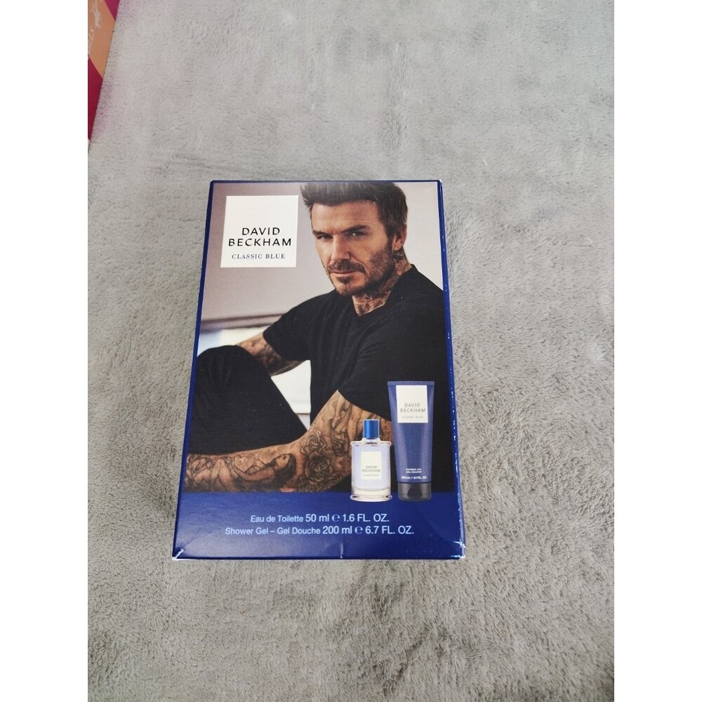 David Beckham Classic Blue Eau de Toilette for Men 1.6 fl. oz. / 50ml